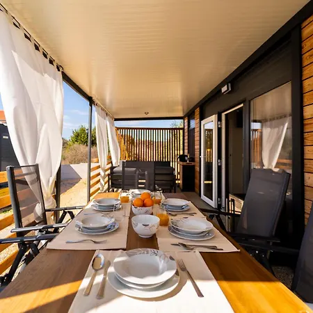 Mobile Mariola Campsite *